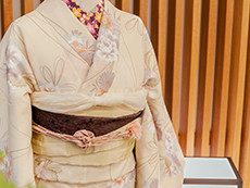かわいい着物に身を包み街をお散歩♪ たくさん写真を撮って京都の旅の想い出を