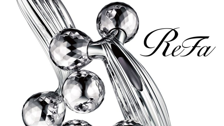ReFa beauty products have been installed in the ladies' room._ReFa Carat Ray