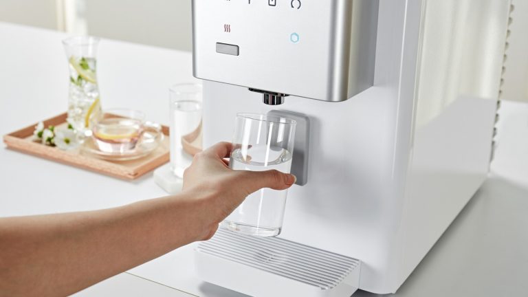 [Each Floor] Water Dispenser