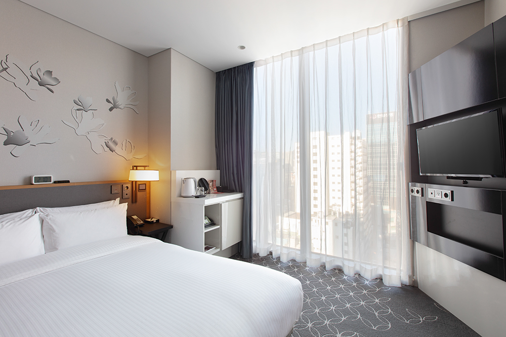 ユニバーサルダブルルーム サムネイル